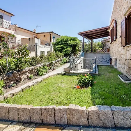 Guesthost - Seaside With Parking