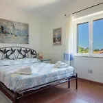 Guesthost - Seaside With Parking Cannigione