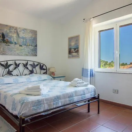Guesthost - Seaside With Parking Cannigione