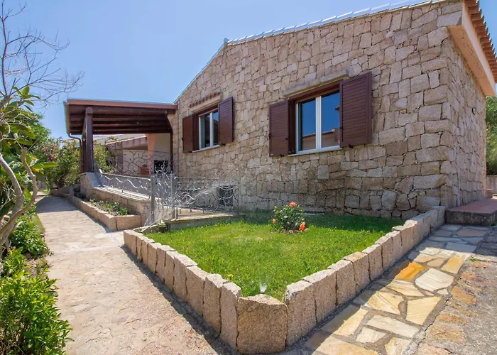 Guesthost - Seaside With Parking